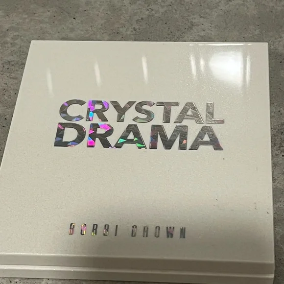 Bobbi Brown Crystal Drama Eyeshadow Palette (Brand New w/o Box) - Picture 3 of 4